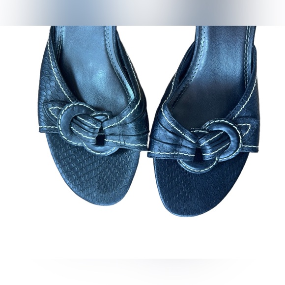 Seychelles heeled sandal - Picture 3 of 4